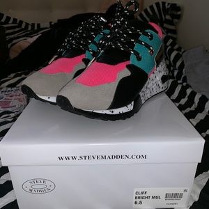 Steve Madden Sneakers